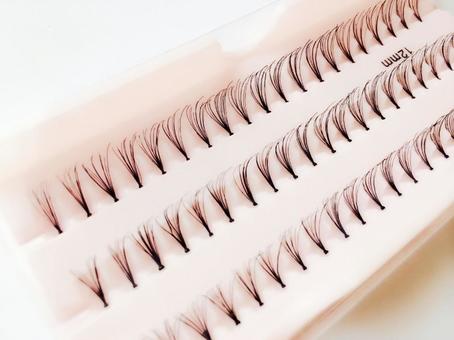 まつエクとは？施術の仕組み・種類・持続期間まで基礎からわかりやすく解説